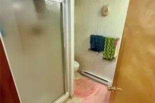 404 Bryant St, Vandergrift, PA 15690 - Photo 13