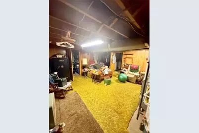 404 Bryant St, Vandergrift, PA 15690 - Photo 15