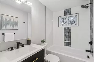 129 Burke Dr, Monroeville, PA 15146 - Photo 21