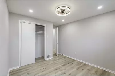 129 Burke Dr, Monroeville, PA 15146 - Photo 23