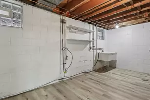 129 Burke Dr, Monroeville, PA 15146 - Photo 31