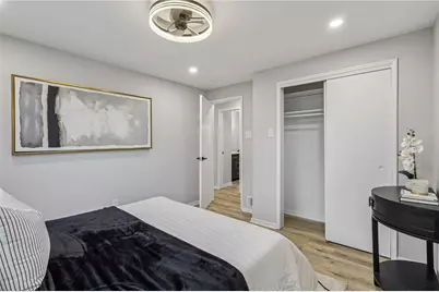 129 Burke Dr, Monroeville, PA 15146 - Photo 19