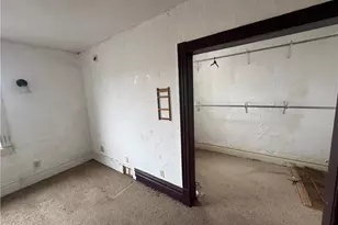 166 Grant Ave, Vandergrift, PA 15690 - Photo 11