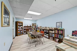 1987 Centurion Dr, Pittsburgh, PA 15221 - Photo 23