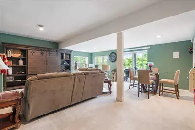 132 Edgewood Dr, New Stanton, PA 15672 - Photo 23