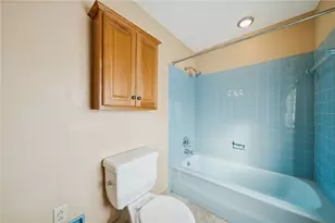 519 Pamela Dr, Penn Twp, PA 15636 - Photo 17