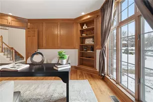 2167 S Villa Dr, Hampton, PA 15044 - Photo 5