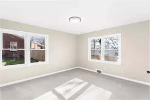 326 Frazier, Neshannock Township, PA 16105 - Photo 17