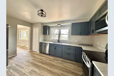 326 Frazier, Neshannock Township, PA 16105 - Photo 7
