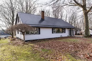 326 Frazier, New Castle, PA 16105 - Photo 1