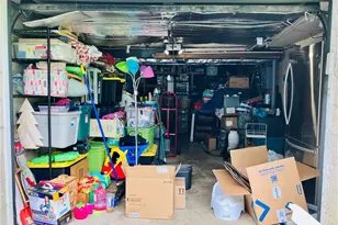 1044 Delaware Ave, Bethel Park, PA 15102 - Photo 41