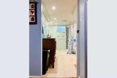 1044 Delaware Ave, Bethel Park, PA 15102 - Photo 33