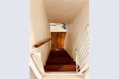 1044 Delaware Ave, Bethel Park, PA 15102 - Photo 27