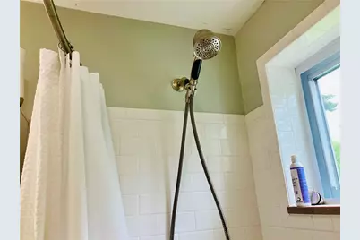 1044 Delaware Ave, Bethel Park, PA 15102 - Photo 25