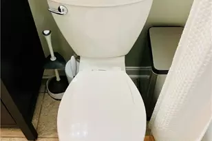 1044 Delaware Ave, Bethel Park, PA 15102 - Photo 23