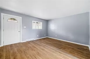2322 Patterson Ave, Pittsburgh, PA 15218 - Photo 9