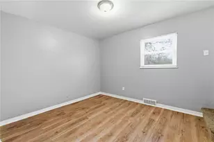 2322 Patterson Ave, Pittsburgh, PA 15218 - Photo 17