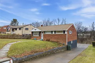 4923 Leona Dr, Pittsburgh, PA 15227 - Photo 7