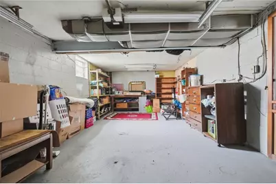 4923 Leona Dr, Pittsburgh, PA 15227 - Photo 39