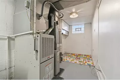 4923 Leona Dr, Pittsburgh, PA 15227 - Photo 37