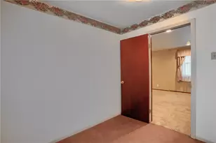 916 Temple Ave, New Castle, PA 16101 - Photo 21