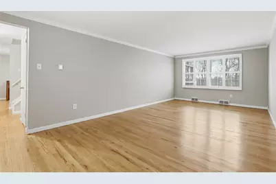 650 Galway Dr, Bethel Park, PA 15102 - Photo 11