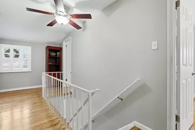 650 Galway Dr, Bethel Park, PA 15102 - Photo 25