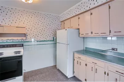 703 W Poland Rd, Bessemer, PA 16112 - Photo 11