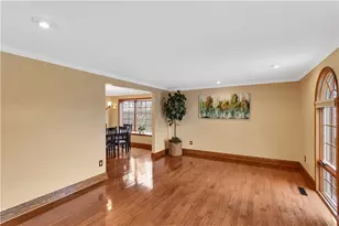210 Gotham Ln, Monroeville, PA 15146 - Photo 7