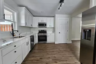 539 Walnut St, Vandergrift, PA 15690 - Photo 5