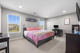 135 Kensington Dr, Ohio Township, PA 15237 - Photo 9