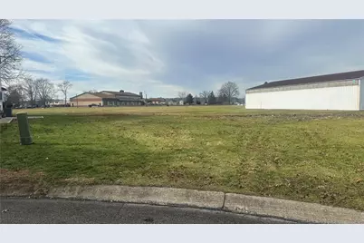 112 Shawnee Dr, Harrison Township, PA 15065 - Photo 3