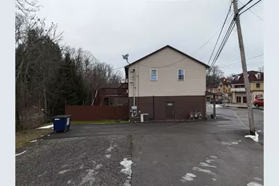 321 Butler Rd, East Franklin Township, PA 16201 - Photo 9