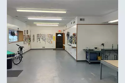 321 Butler Rd, East Franklin Township, PA 16201 - Photo 13