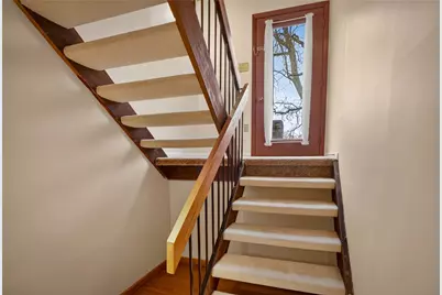 363 Hawthorne Ct, Ross Twp, PA 15237 - Photo 27