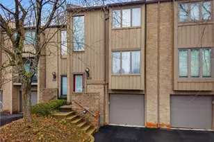 363 Hawthorne Ct, Ross Twp, PA 15237 - Photo 1