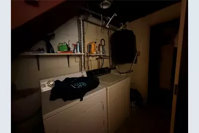 708 Jefferson Dr, Ross Twp, PA 15229 - Photo 31