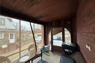 708 Jefferson Dr, Ross Twp, PA 15229 - Photo 3