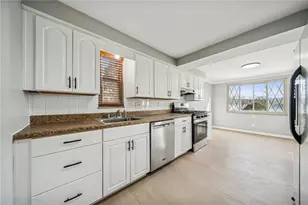 417 Longview Dr, Monroeville, PA 15146 - Photo 5