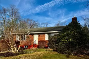 4043 Ewalt Rd, Richland, PA 15044 - Photo 1