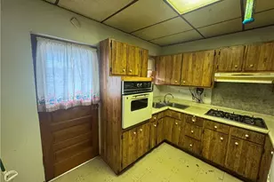 237 S Lincoln St, Washington, PA 15301 - Photo 9