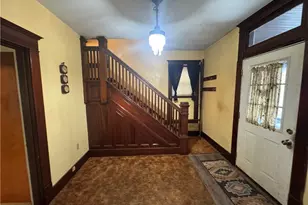 237 S Lincoln St, Washington, PA 15301 - Photo 3