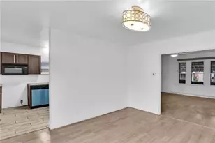 623 E 3rd Ave, Tarentum, PA 15084 - Photo 13