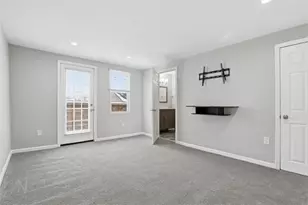 2400 Leticoe St, Pittsburgh, PA 15203 - Photo 11