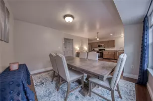 144 Broadstone Dr, Adams Township, PA 16046 - Photo 9