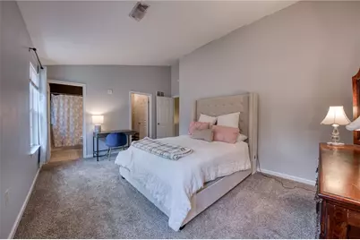 144 Broadstone Dr, Adams Township, PA 16046 - Photo 23