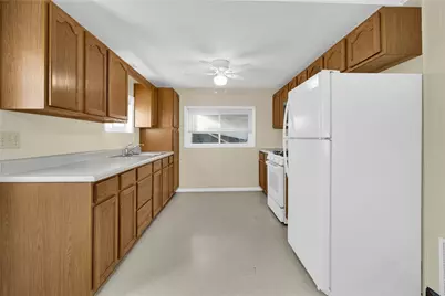 2071 Brodhead Road, Hopewell Township, PA 15001 - Photo 15