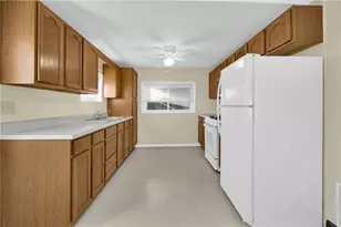 2071 Brodhead Rd, Hopewell Township, PA 15001 - Photo 15