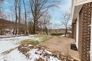 3278 Cramlington Dr, Hampton, PA 15044 - Photo 3