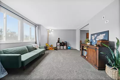 1486 Greendale Dr, Pittsburgh, PA 15239 - Photo 5